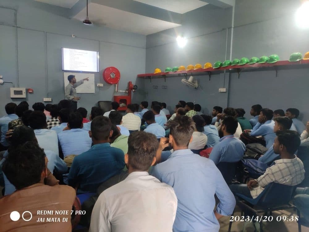 Trainer teaching in the fire and safety classroom